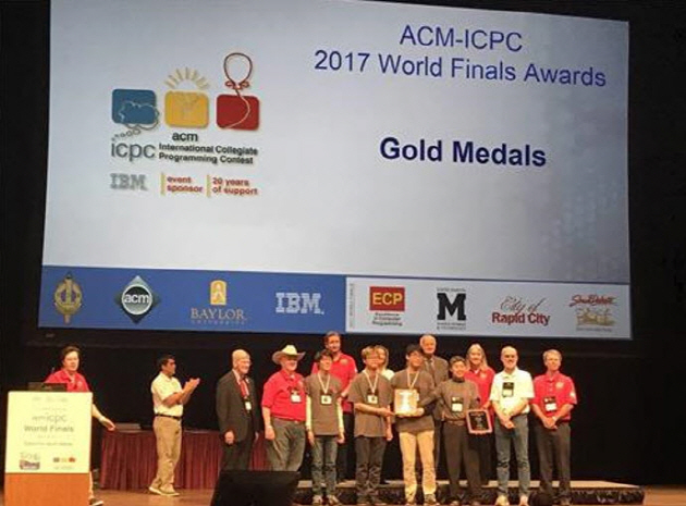 SNU students won the Gold Medals at 2017 ACM-ICPC World Finals Award
